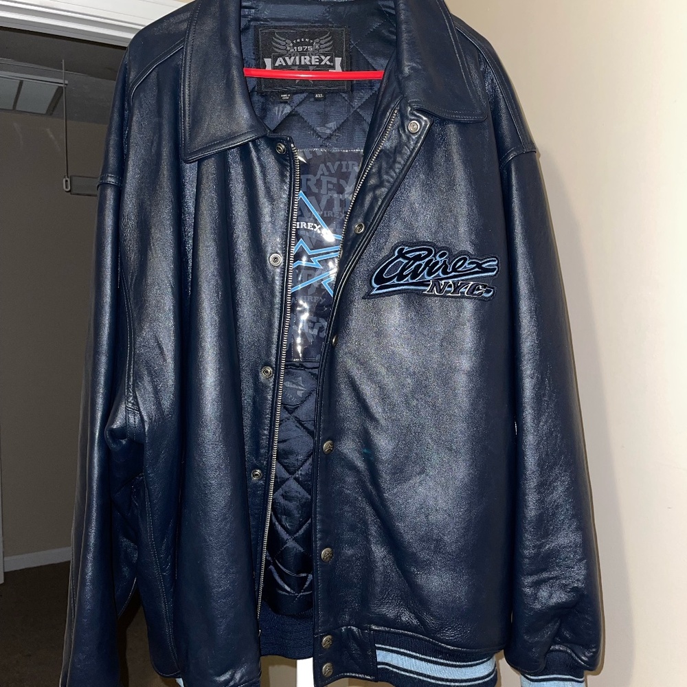 AVIREX LEATHER JACKET